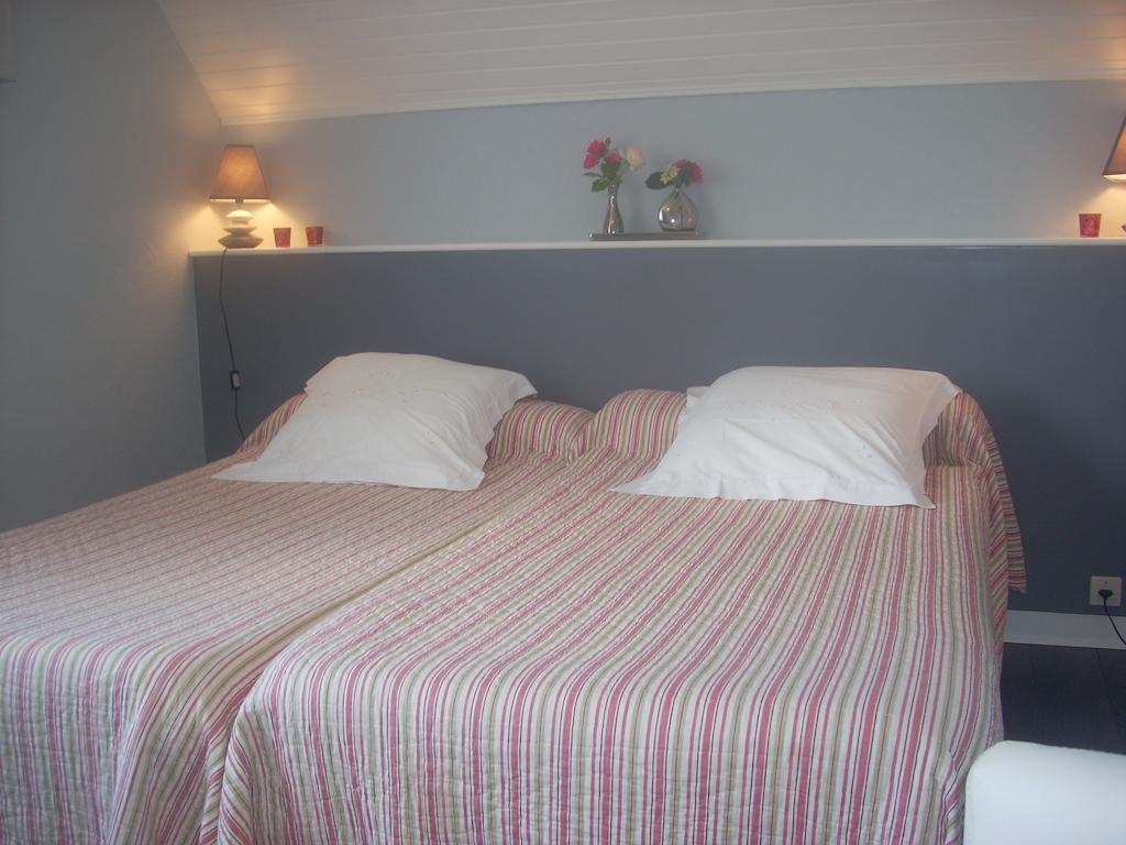 Chambres D'Hotes Kergollay Lanhouarneau Phòng bức ảnh